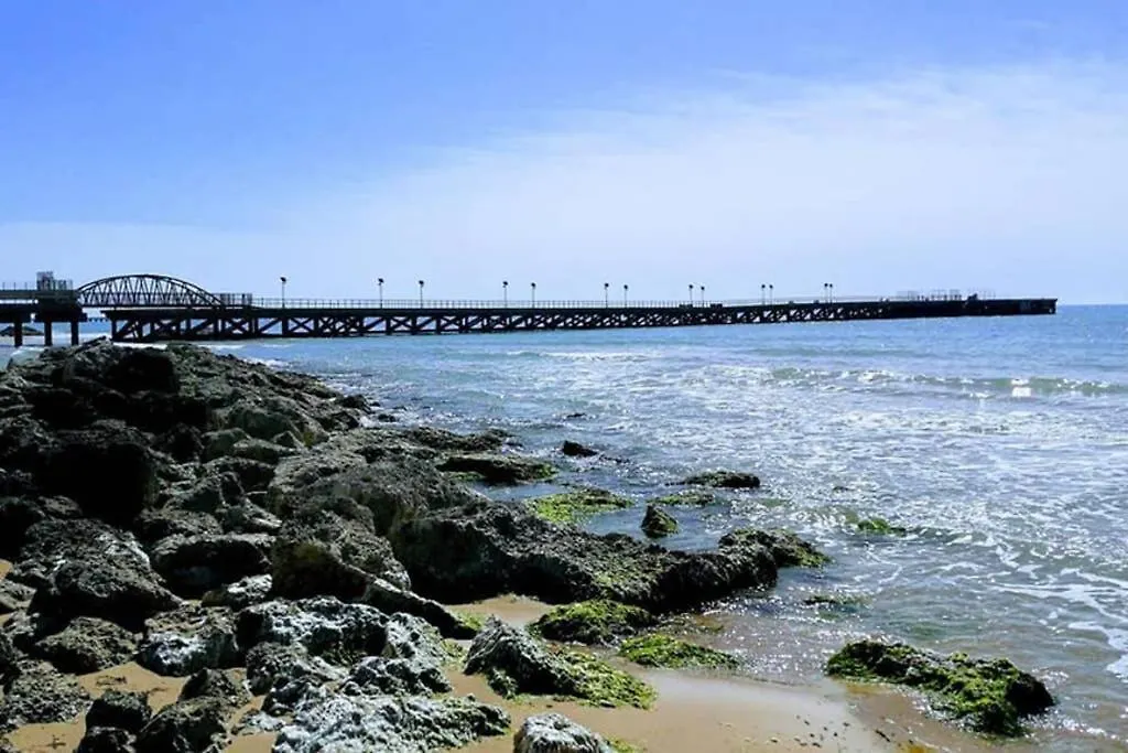 Terrazza Sul Mare Vecchio Pontile Lägenhet Gela
